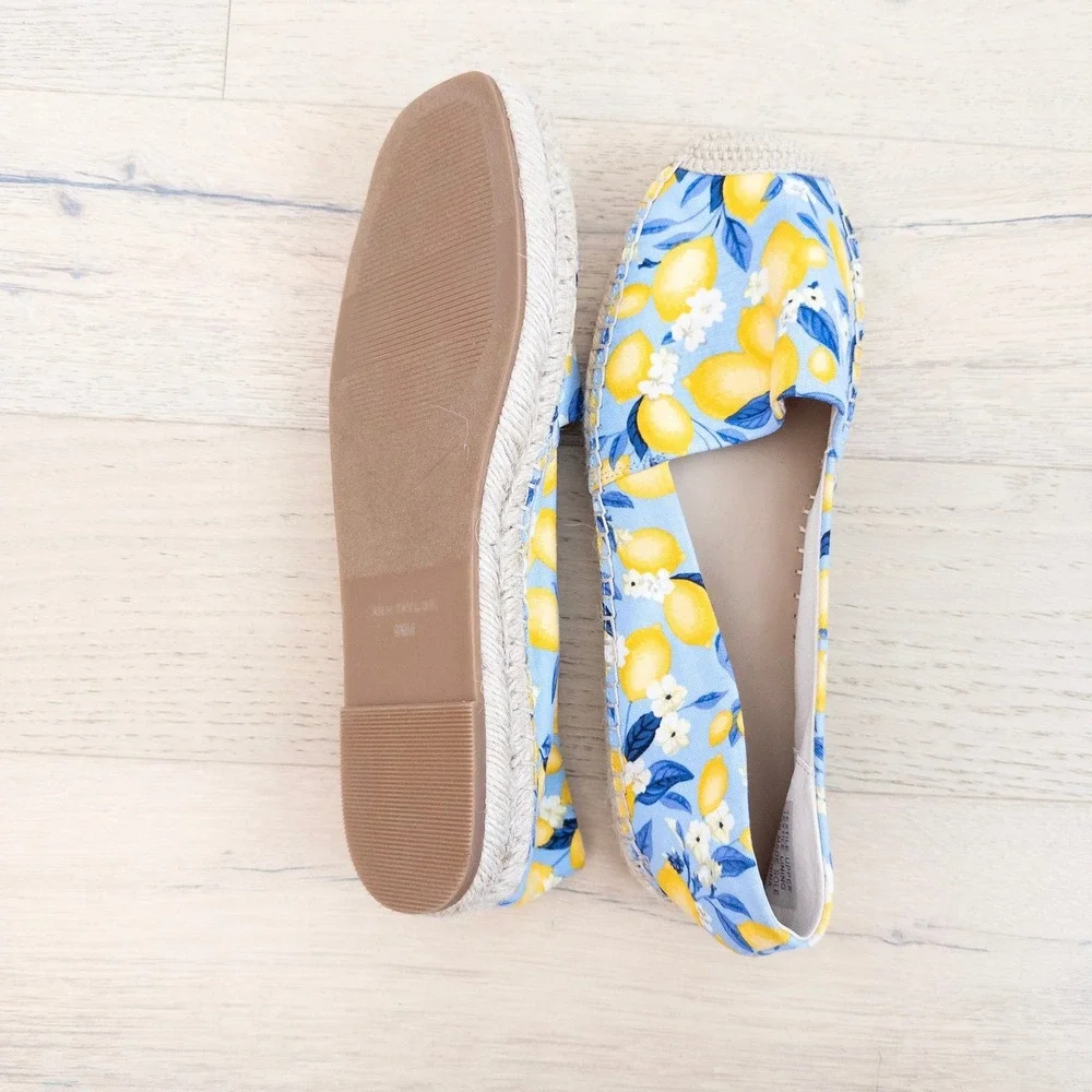 Ann Taylor Womens Lemon Print Espadrille Flats 9.5M Blue Yellow Canvas Slip On